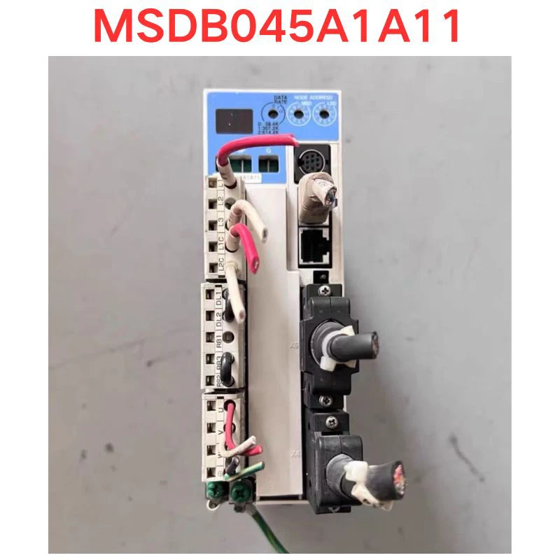 

Проверка функции сервопривода б/у MSDB045A1A11