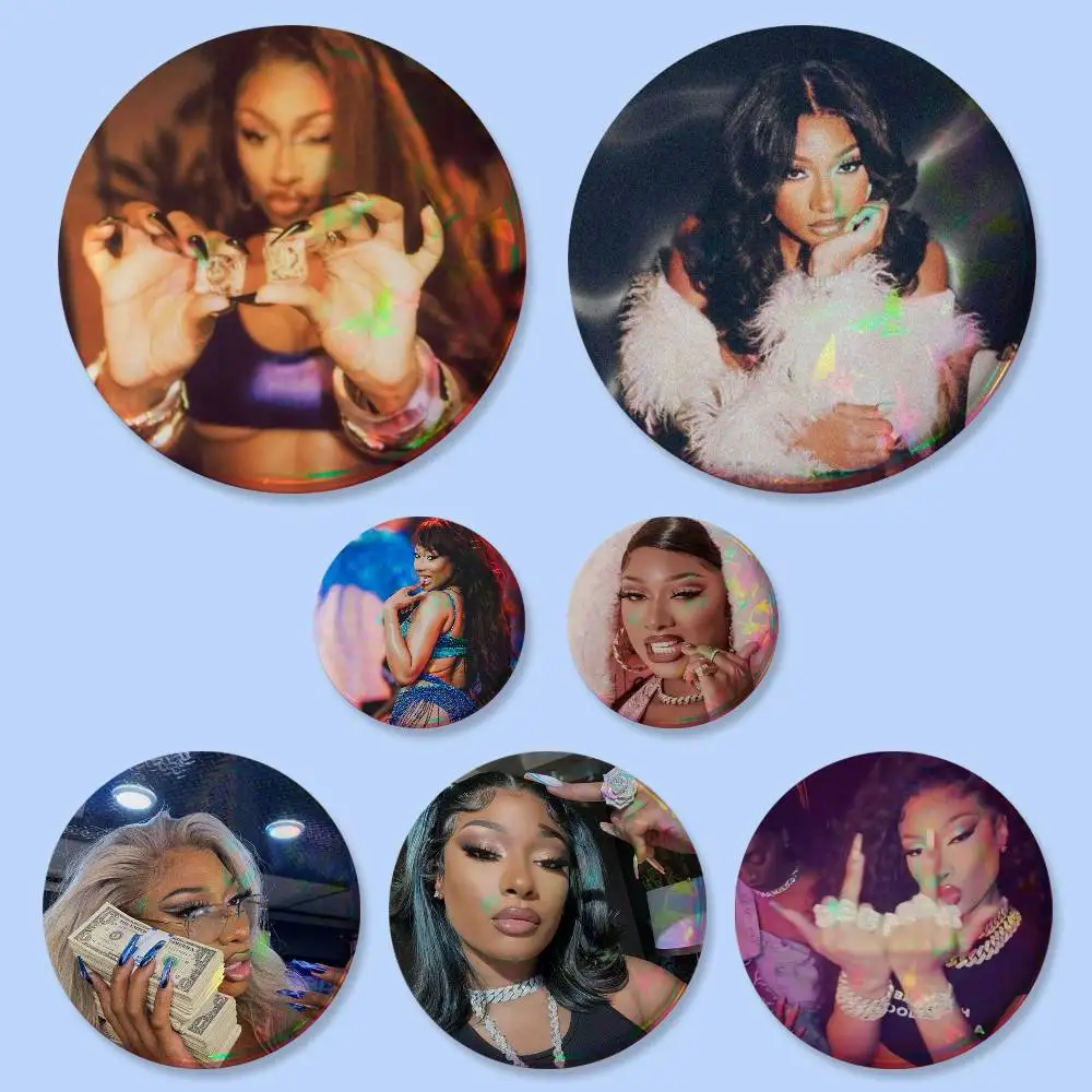 M-Megan Thee Stallion Singer Badges Round Exquisite Badge Brooches Creative Pins For Clothes Hat Backpack Gift Accessories