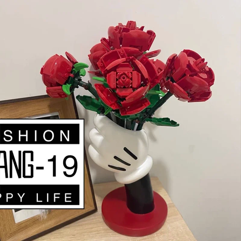 

American Cartoon Vase Decoration Creative Gloves Vase Home Resin Decoration Fashion Trend Birthday Gift Cute Cartoon Anime