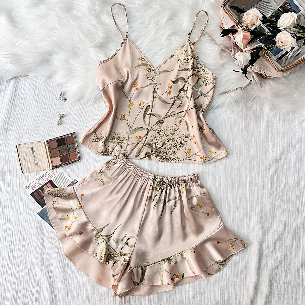 Spring summer imitation silk pajamas two-piece sleeveless fashion printed shorts Home suit sexy halter shorts