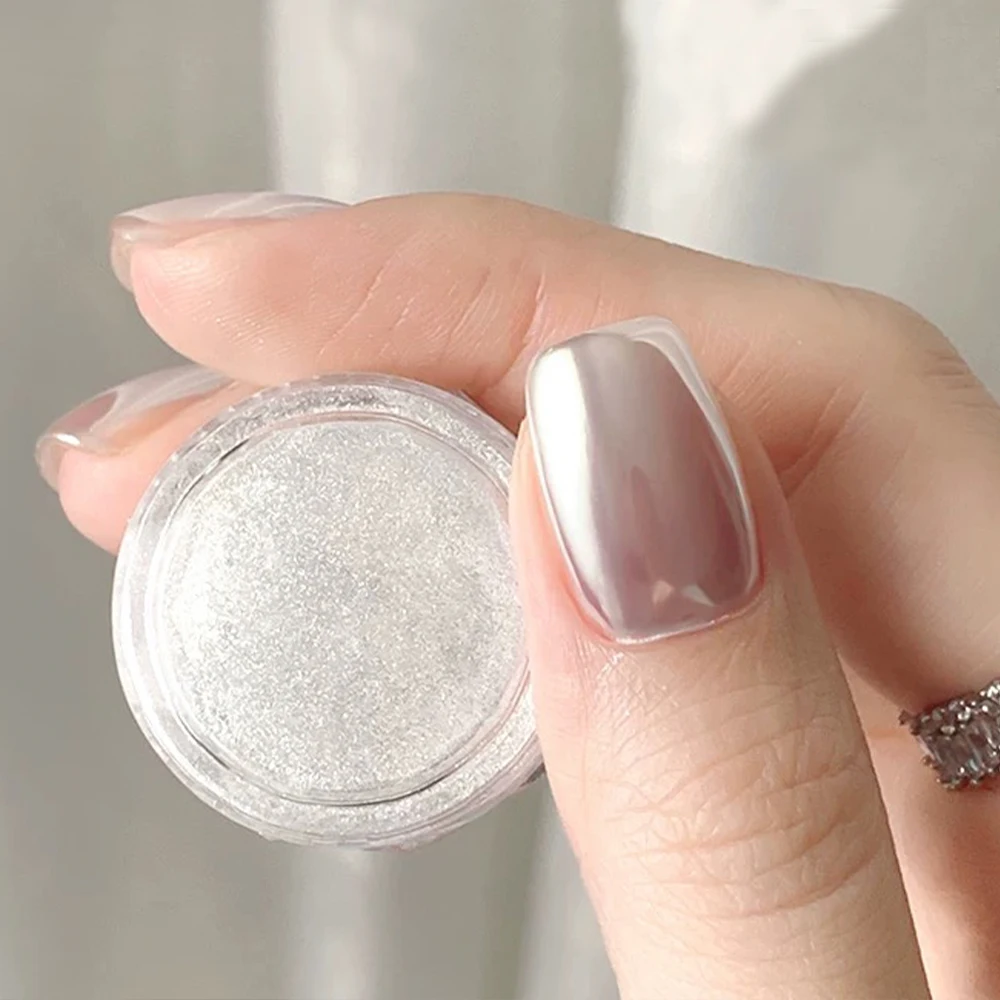 

1Jar White Metallic Mirror Chrome Nail Powder 0.5g Metal Effect Glitter Nail Rubbing Pigment Super Glossy Magic Mirror Nail Dust