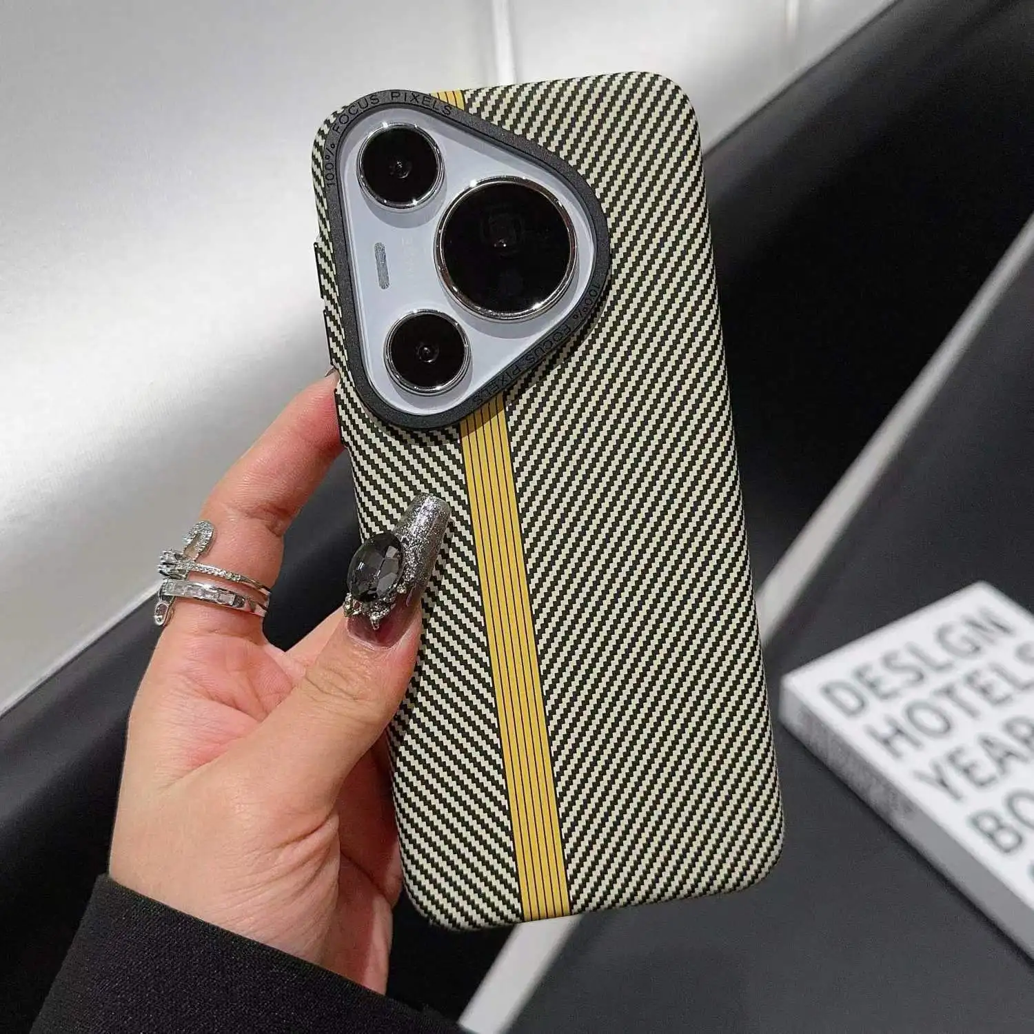 Luxury Carbon Fiber Liens Phone Case for Huawei Pura 70 Pro Ultra Anti-drop Aramid Fiber Texture Cover Support Magsafe Charging