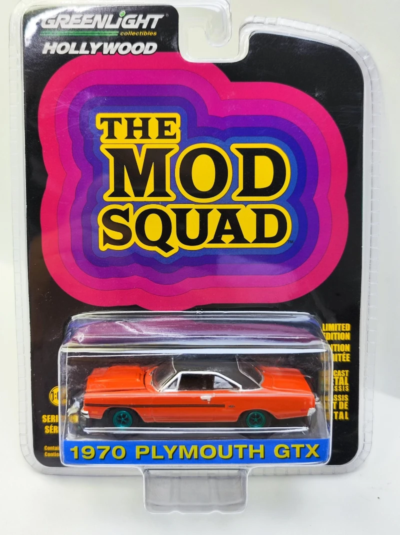 

1:64 THE MOD SQUAD-1970 PLYMOUTH GTX High Simulation Diecast Car Metal Alloy Model Car kids toys collection gifts W835