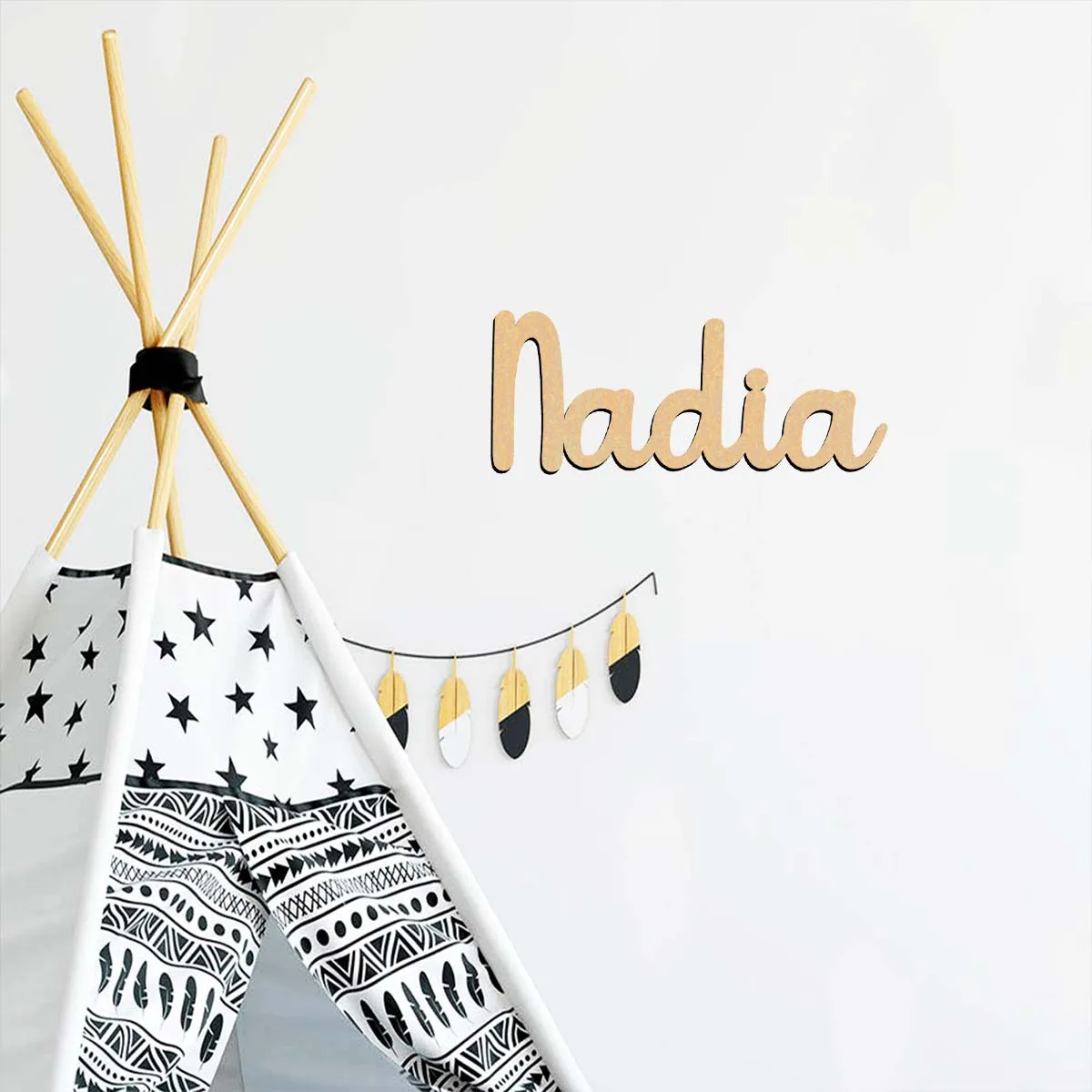 1pc Lovely Nadia example Customizable Name Wooden Decor Laser-Cut Sign Wooden Sign Vertical Orientation Door Hanging Decor