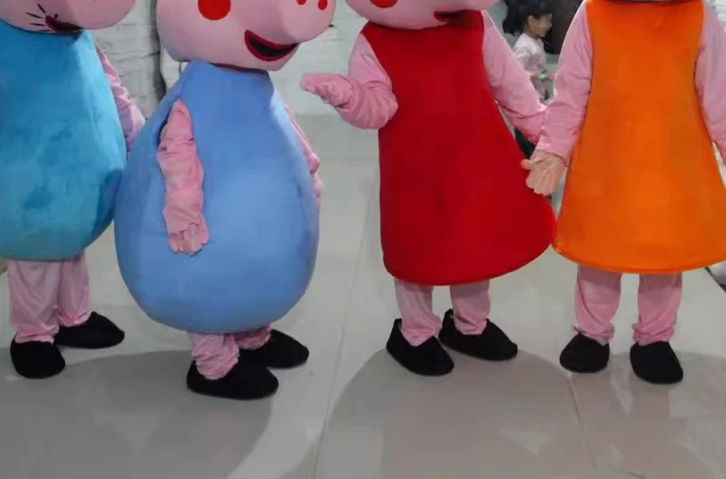 Cosplay Schwein Familie Maskottchen Kostüm Anime Cartoon Eltern-kind-Rollenspiel Kleidung Lustige Karneval Party Leistung Outfits Requisiten G