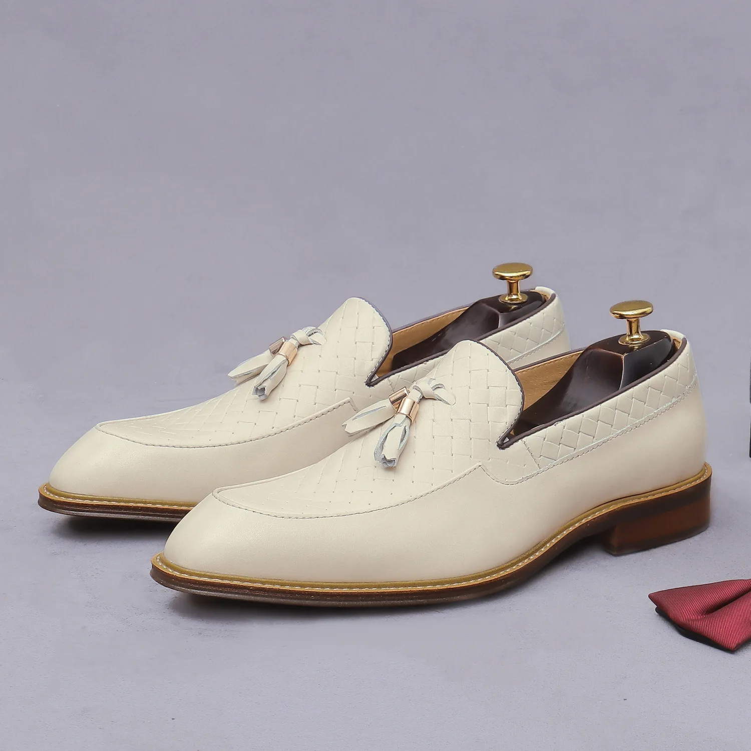 

Men's Faux Leather Penny Loafers Intricate Woven Texture Tassel Beige Comfortable Insole Smart Casual Office Daily Wear Shoes