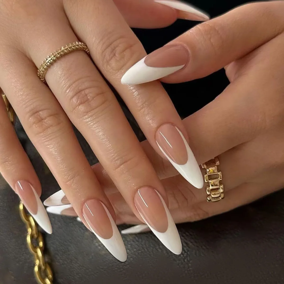 

24Pcs Long French Almond Nails Set Press on Simple White Edge Design Fake Nails for Woman Detachable Full Cover False Nails Tips