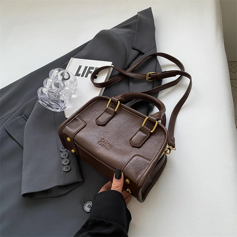 Women Designer Bag Purse and Handbag Vintage Crossbody Bag for Women Commuting Boston Bag Women Shoulder Bags Bolsos De Mujer