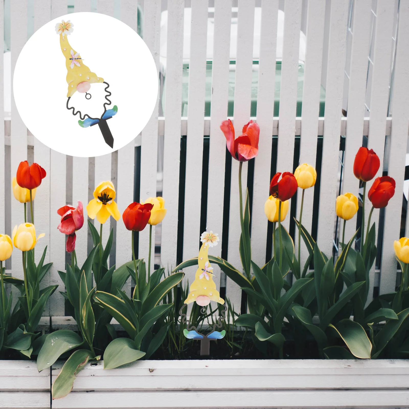 

Metal Gnome Yard Stakes Durable Outdoor Garden Decor Fall Decoration Adorable Insert Lawn Ornament Garden Yard Decoration