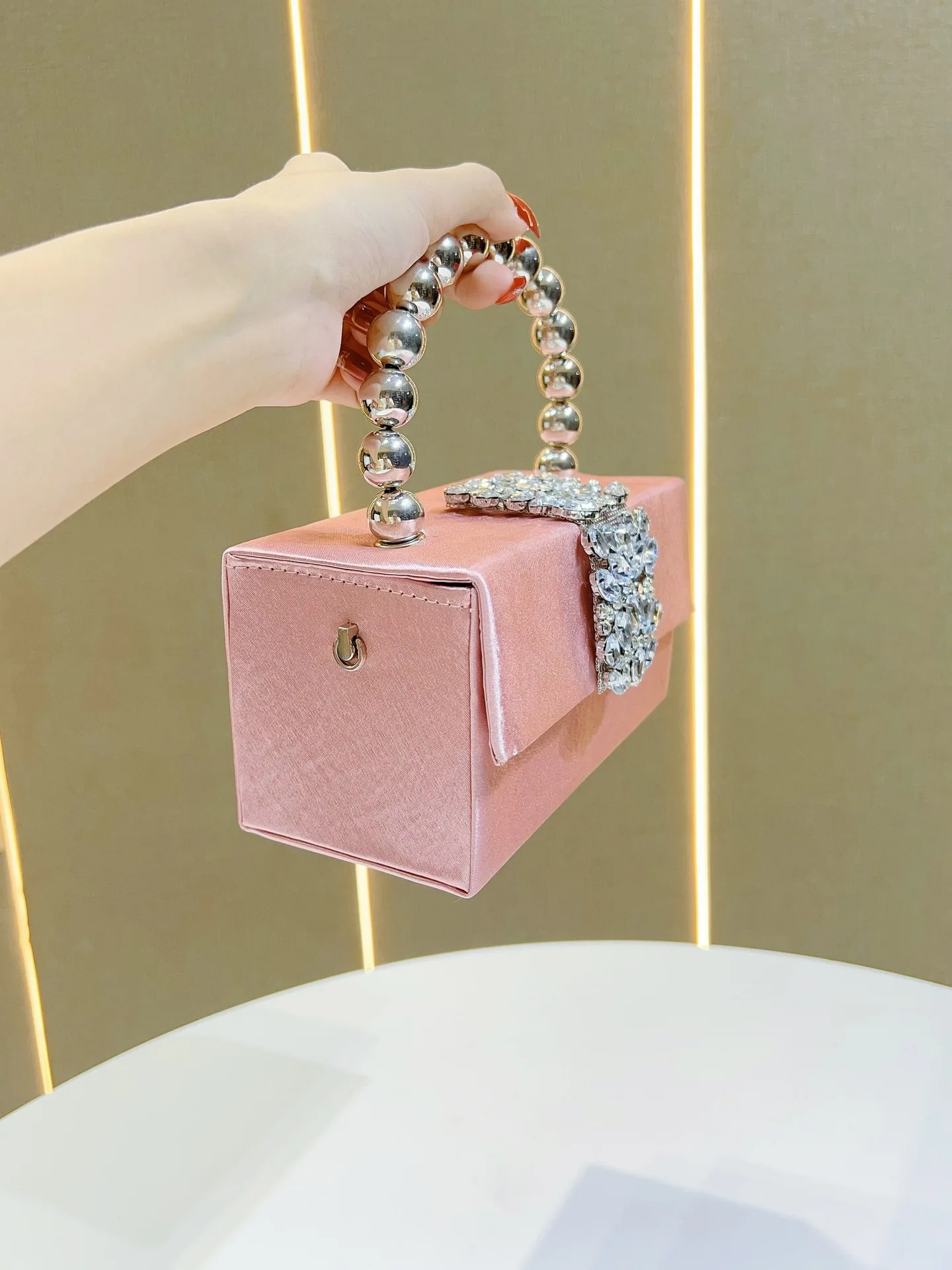 الفاخرة المبهر الماس صندوق مساء حقيبة المرأة يتوهم الزفاف الحرير الساتان الديكور مقبض حقيبة مربعة Crossbody السيدات حقيبة اليد #2