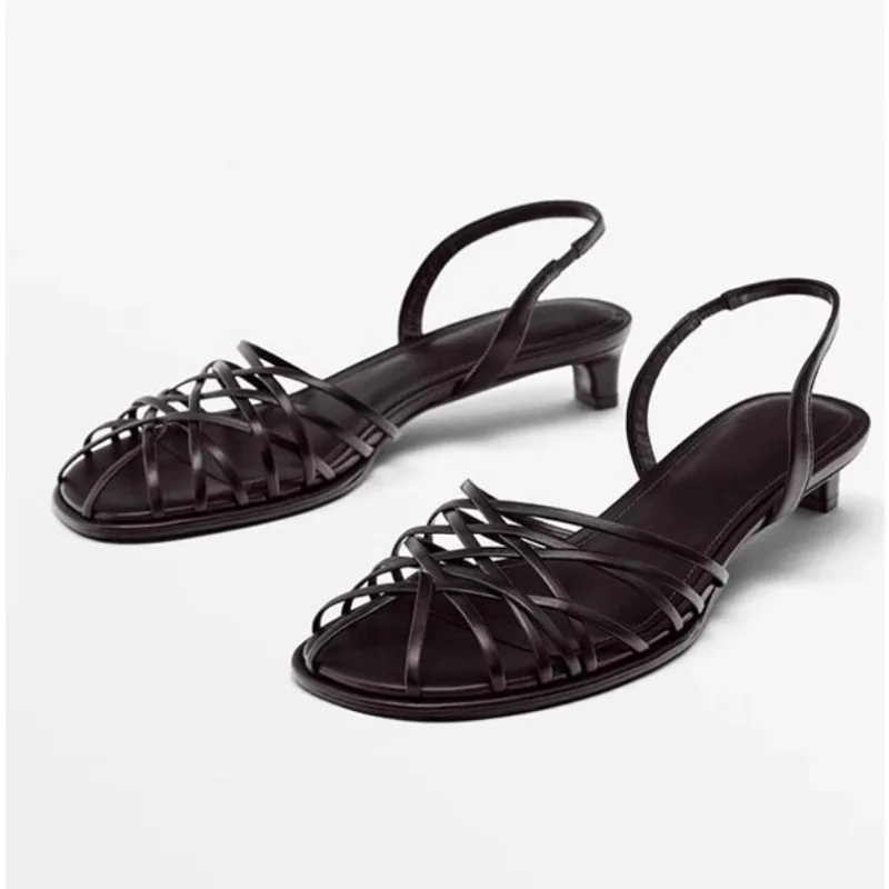 صنادل صيفية جديدة موديل 2025 بكعب عالي منسوج أحذية نسائية فرنسية رومانسية برأس مستدير روماني sandalias mujer أسود
