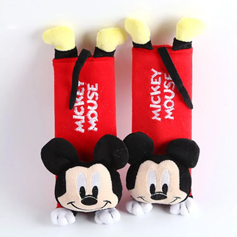 Disney Stitch coprispalle per cintura di sicurezza per auto Cartoon Mickey Minnie Car Interior Seat Belt Cover protettiva decorazione per auto