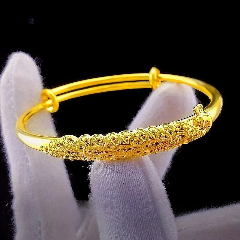 Women Vintage‑Style Peacock Push‑Pull Bangle, Elegant Premium Wrist Jewelry, Versatile Fashion Accessory for Daily Wear