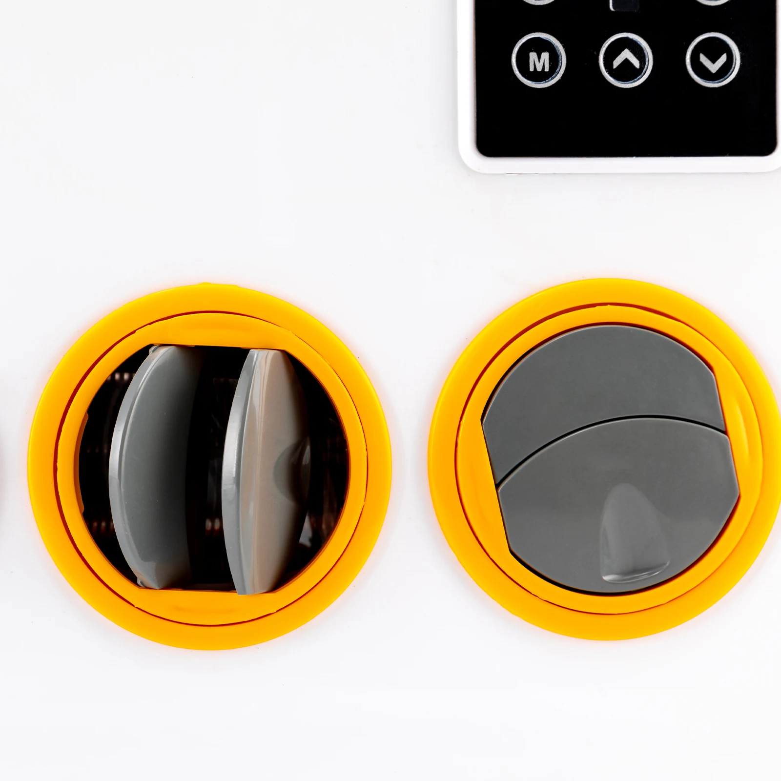 24V DC Parking Air Conditioner 3000W Cooling Capacity Truck AC Unit for Cab Under 6㎡ For RV Truck Tractors Van Motorhome Camper