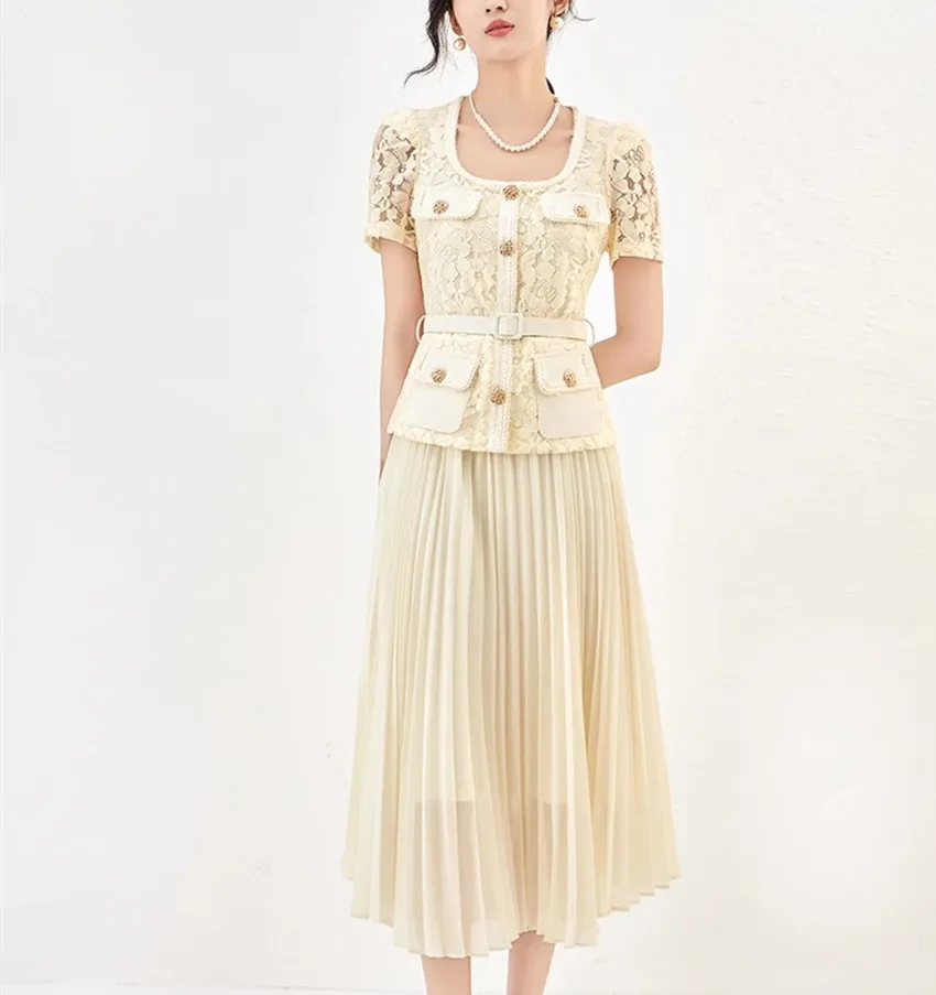 Designer Fashion Women Square Collar Midi Dress 2024 New Summer Lace Patchwork Chiffon Metal Buttons Pleated Clothes With Belt