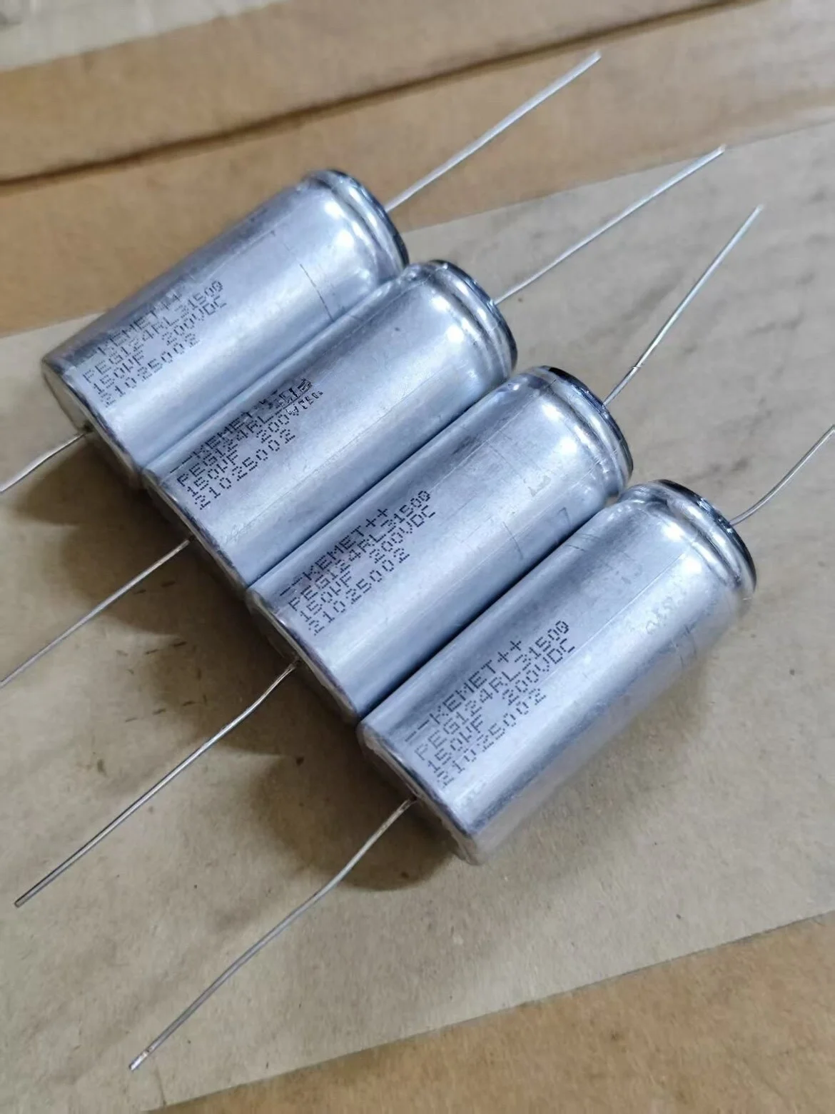 New original PEG124RL31500 200V 150UF axial aluminum electrolytic capacitor, direct-insert type, 20*46MM