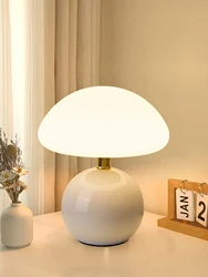 White Mushroom Table Lamp, Iron Lamp Body, Creative Suitable For, Bedroom, Dining Room Home Decoration, Desktop LED Modern LED