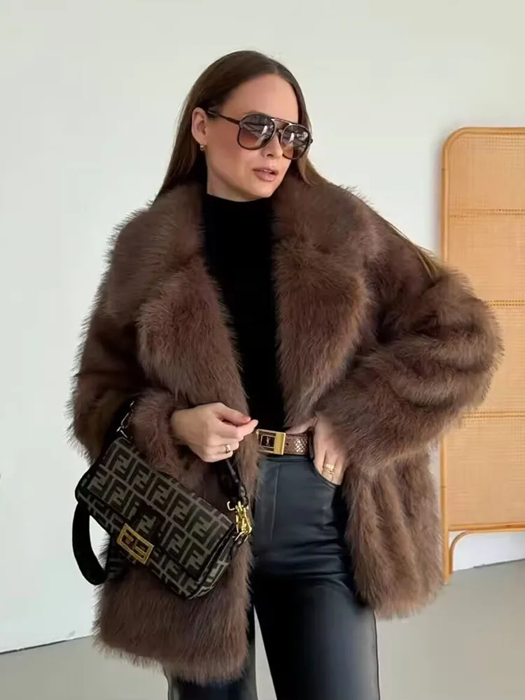 ZADORIN 2025 معطف شتوي أنيق فروي دافئ أبيض ثعلب من الفرو الصناعي ملابس نسائية طية صدر السترة كبيرة الحجم متوسطة الطول من الفرو المنفوش ملابس خارجية