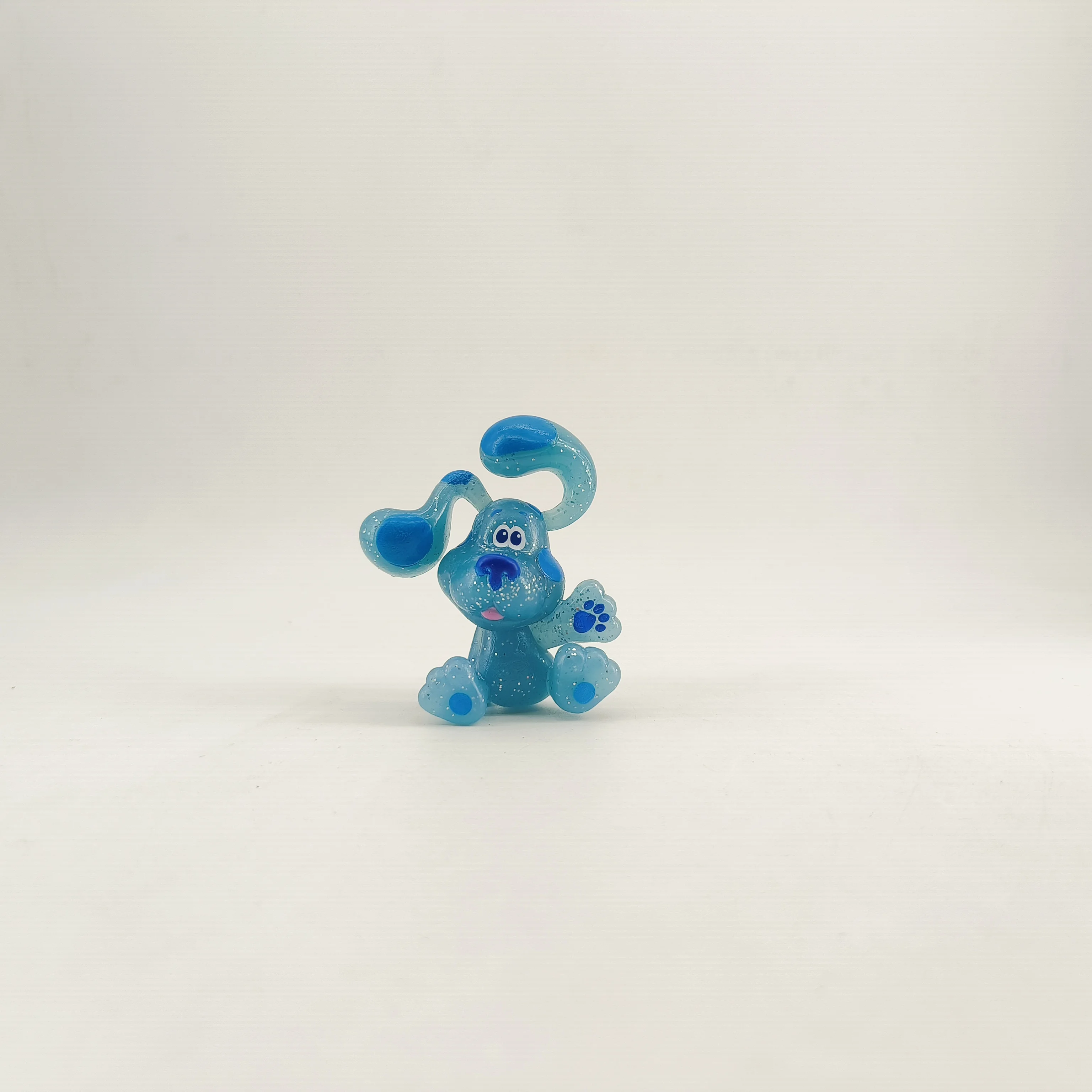 1 pçs blues pistas figura de ação brinquedos do miúdo dos desenhos animados azul rosa cão presente aniversário figuras ação bonecas para decoração casa cena adereços