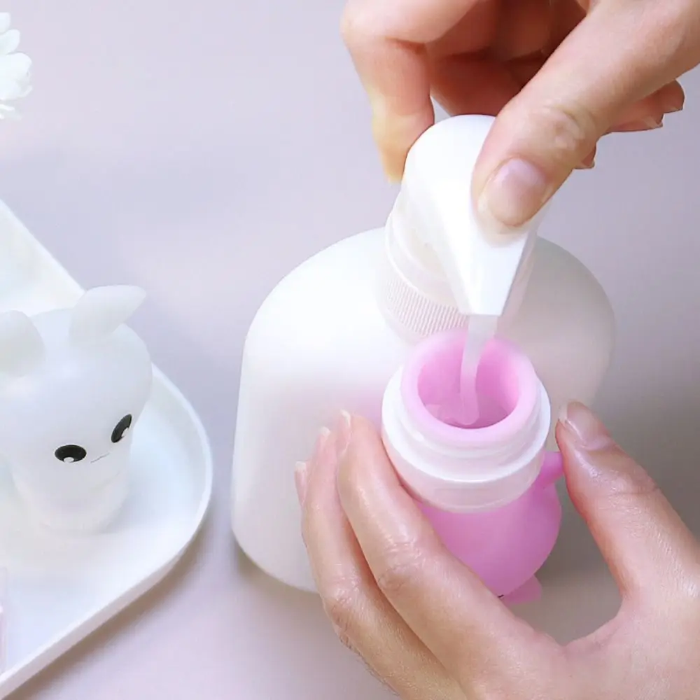 Nieuwe 75 ml sub-bottelen siliconen cartoon reisorganisator hervulbare schattige opslagfles