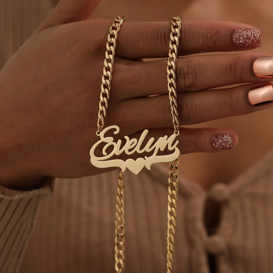 Spersonalizowany naszyjnik z imieniem dla kobiet mężczyzn naszyjnik z koroną w kształcie serca ze stali nierdzewnej 4mm kubański łańcuszek świąteczna biżuteria na prezent