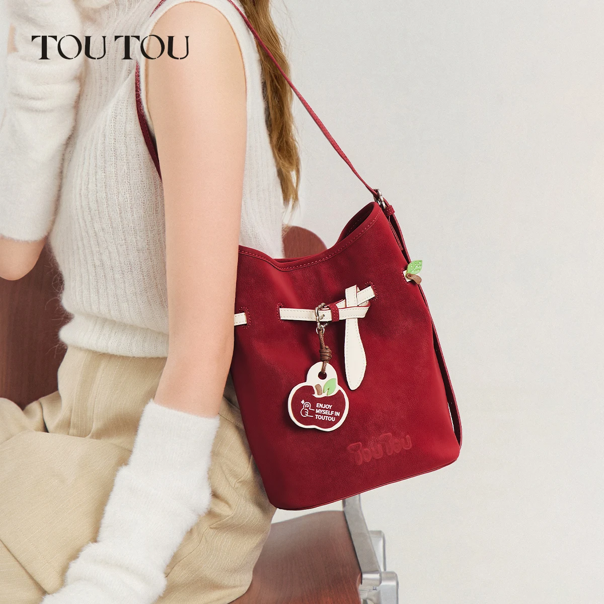 toutou Cute Puppy Canvas Tote Bag, 3D Embroidery Shoulder Bag, Lightweight Large Capacity Crossbody Bag with Adjustable Strap