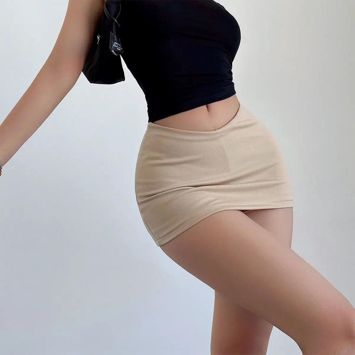 Simple Solid Color Fashionable Sexy Club High Waist Tight Hip Mini Skirt Women's Trend Korean Versatile Holiday Short Skirt