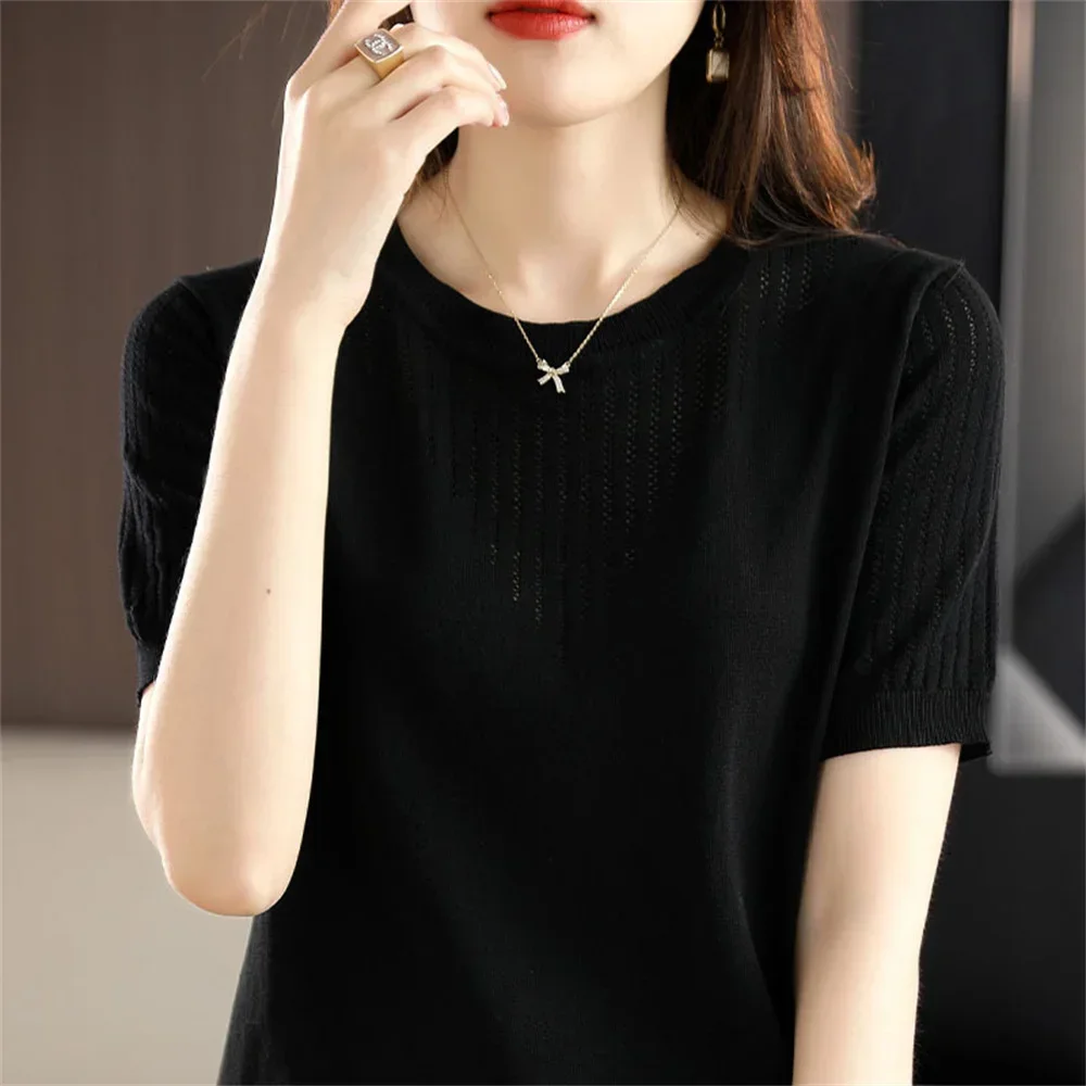 

Женская повседневная тонкая трикотажная рубашка, футболка из ледяного шелка, женские универсальные топы, новые летние модные полые топы с короткими рукавами