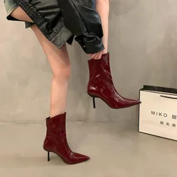 Stivaletti con tacco alto da donna scarpe con tacco a spillo Sexy Designer a punta autunno nuovo 2024 Trend eleganti décolleté in pelle Botas Mujer