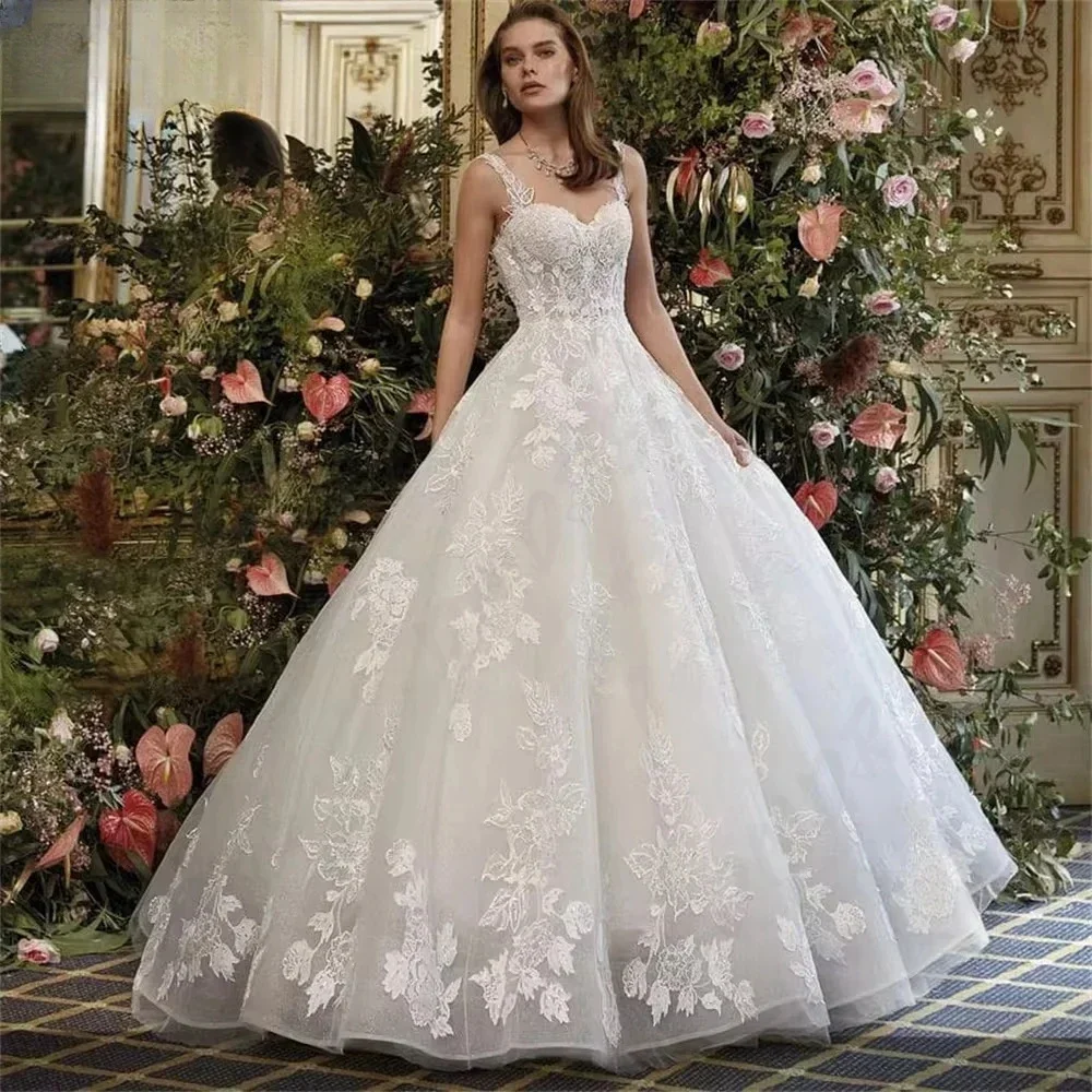 Customzied  Sexy Sweetheart Spaghetti Straps Wedding Dress Romantic Applique Lace Sleeveless Bridal Gowns Bride Dresses 1