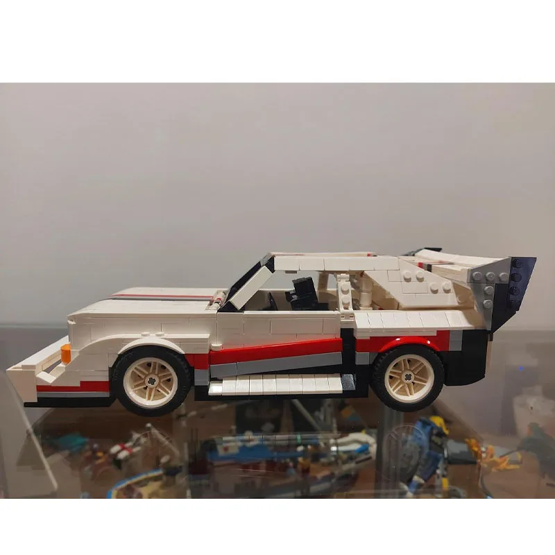 

MOC-61951 Classic Iconic City Sports Car Racing Building Block Model 1306 Parts MOC Creative Boy Children's Birthday Toy Gift