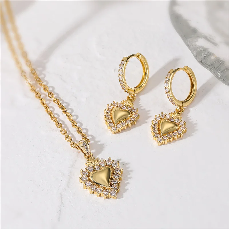 HECHENG, Heart CZ Women Pendant Necklaces Simple Versatile Female Party Gift Daily Wear Statement Jewelry Drop Shipping