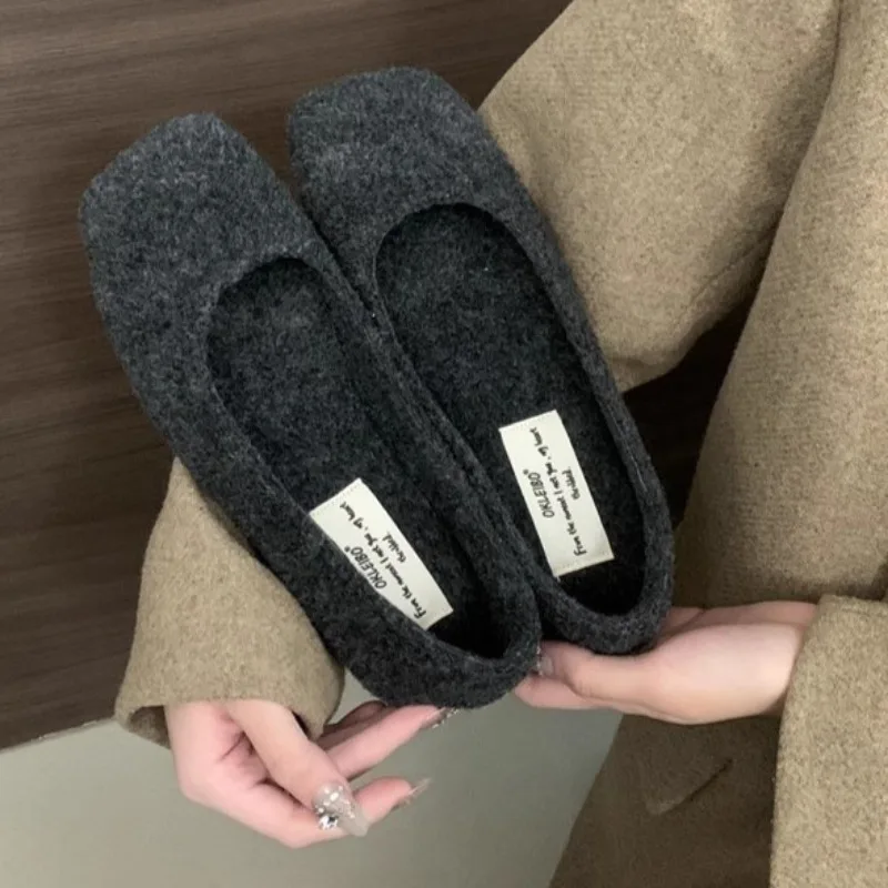 

Women's Flat Shoes Spring New Square Head Shallow Mouth Suede Soft Sole Anti-slip Wear-resistant Low-top Shoes