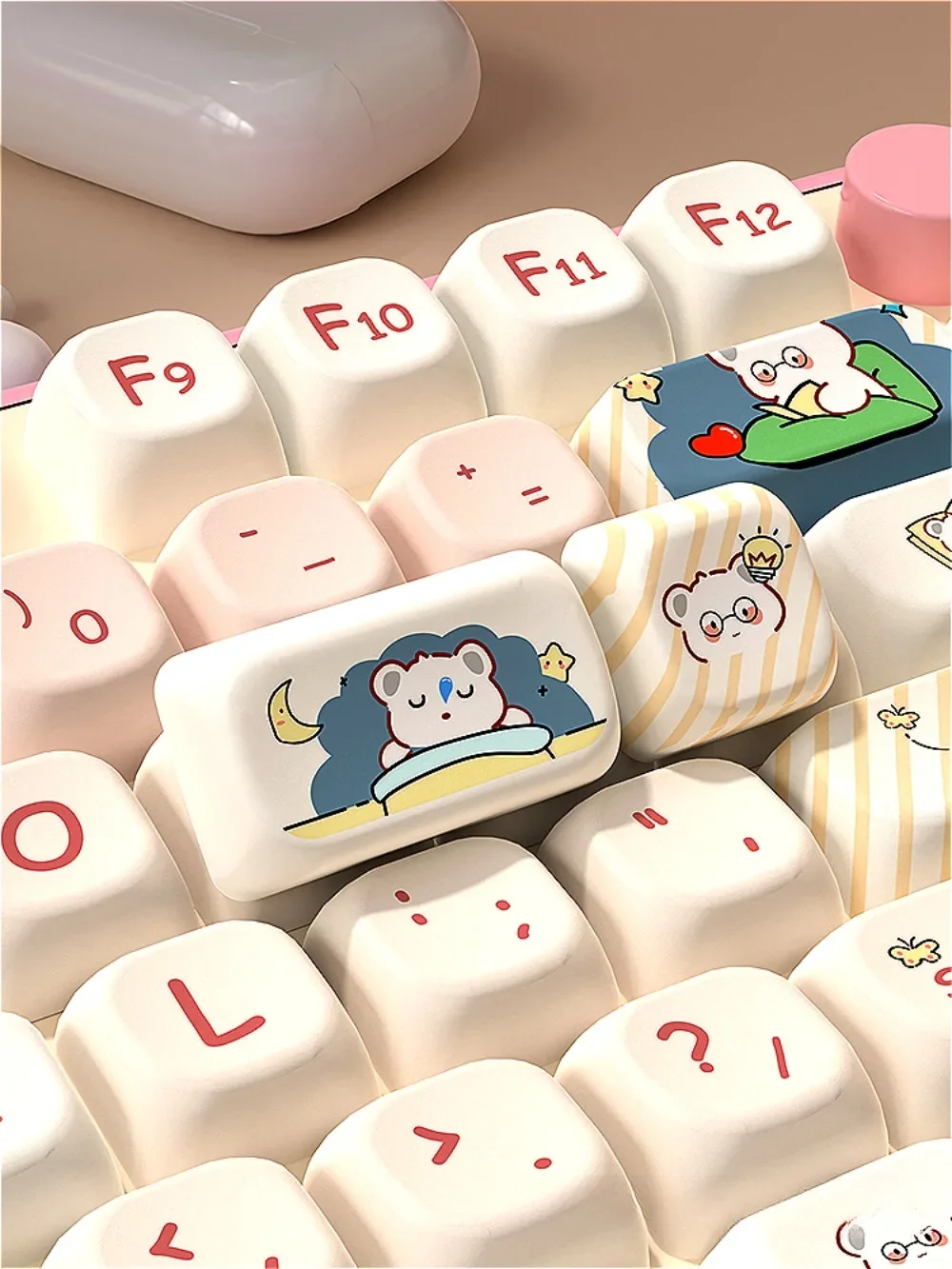 نظارات التجسس Bear Keycap MOT الارتفاع مناسبة لـ HI75 61 84 96 98 99 104 F87 وغيرها من لوحات المفاتيح اللاسلكية