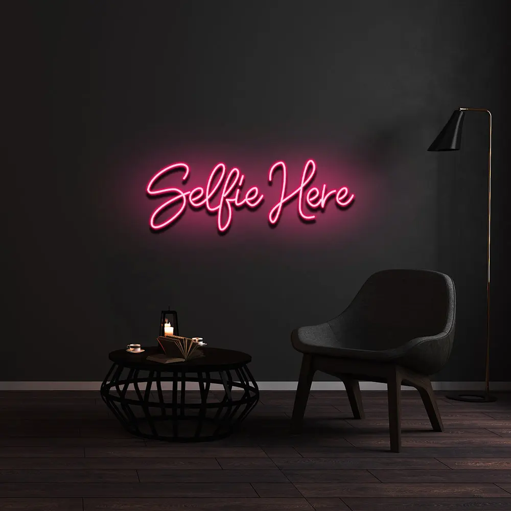 Neon Sign Selfie Aqui, Studio Party Layout, Luz LED, Quarto Estético, Home Game Room, Personalidade Artística, Wall Decor Lamp, Presente