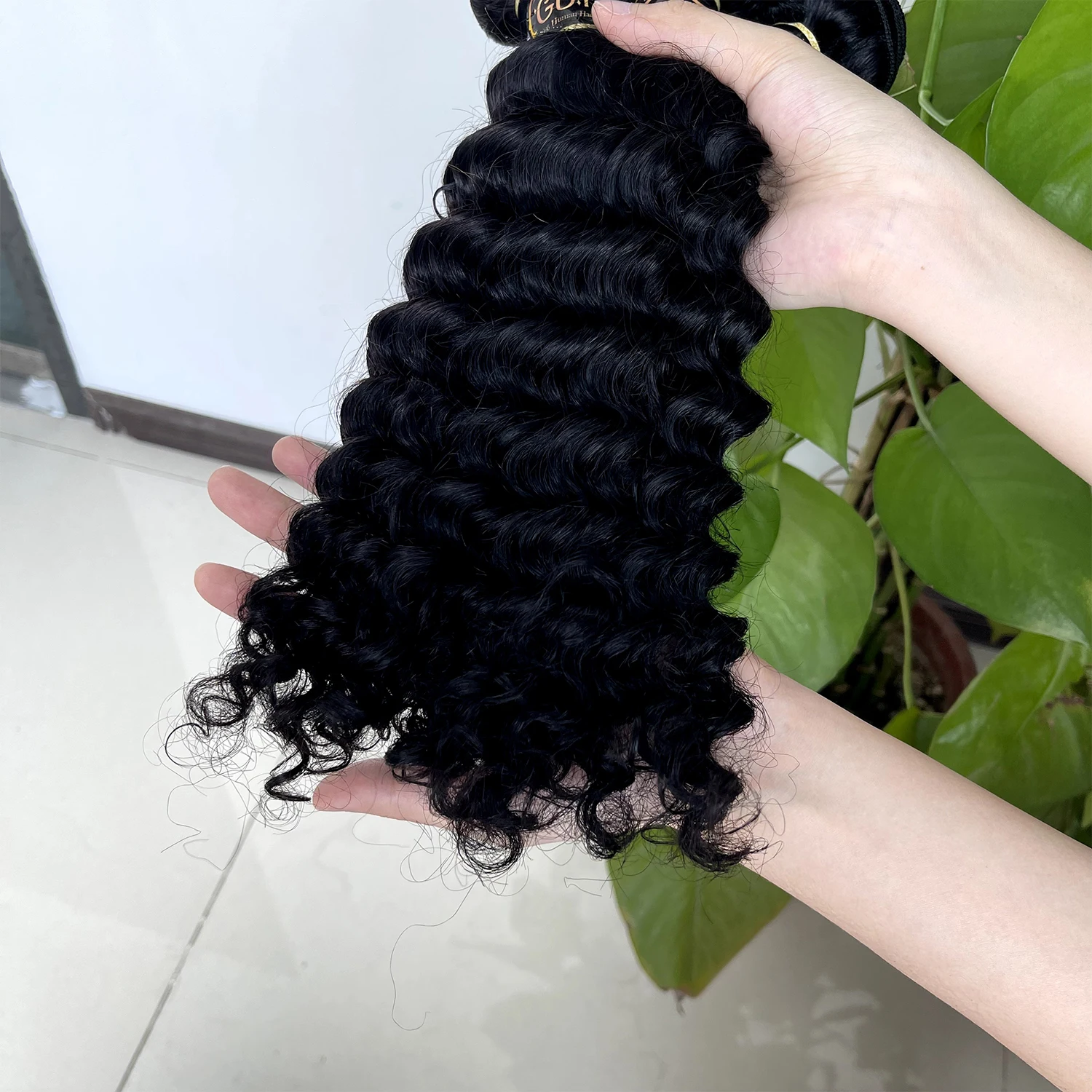 SWANEE 10-30 Polegada Afro Profundo Encaracolado Feixes de Cabelo Humano 100% Cabelo Virgem Mianmar Não Processado para Extensões de Cabelo Senhora Negra