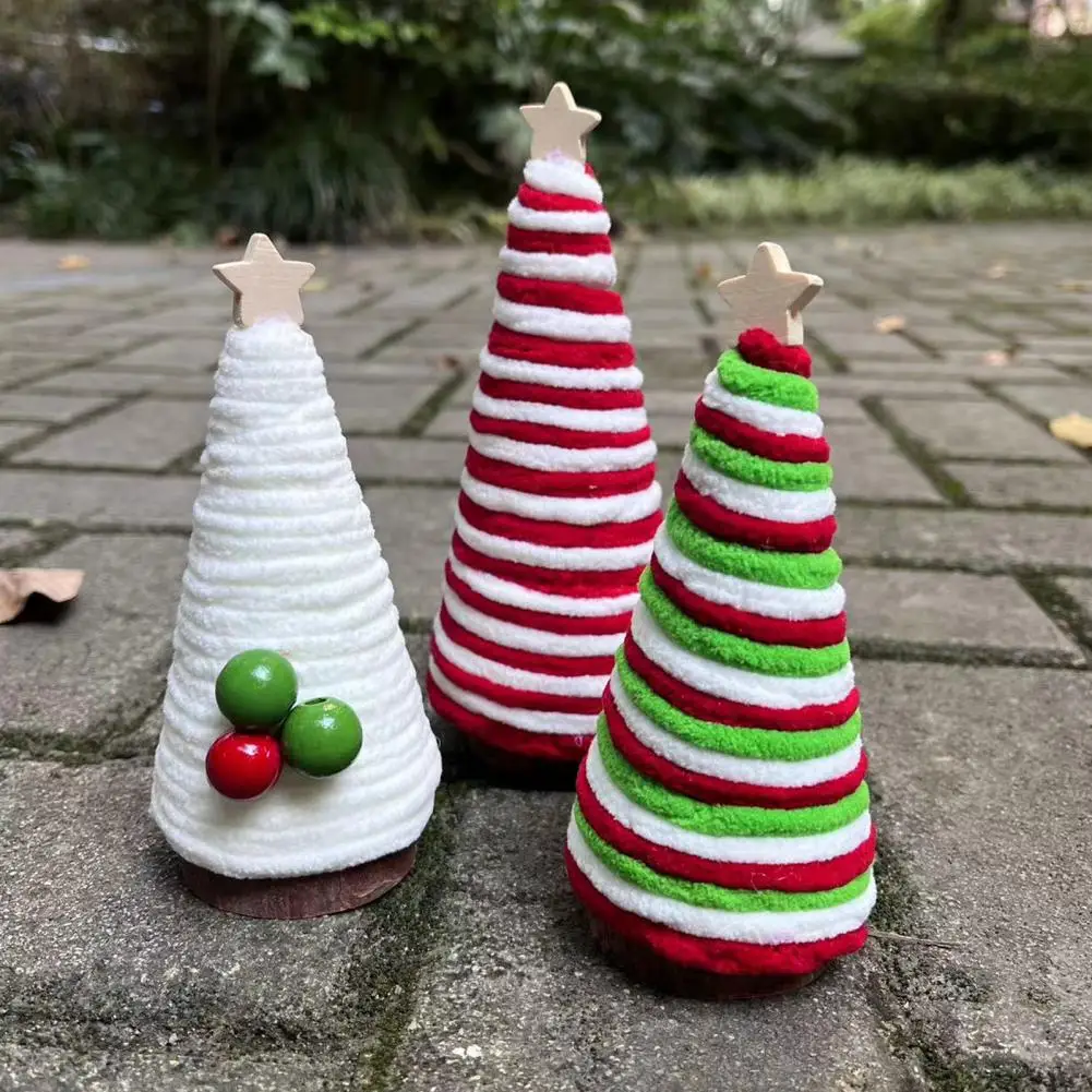 Candy Cane Christmas Tree Ornament Mini Swirl Bottle Brush Christmas Tree with Wooden Base Desktop Christmas Tree Figurine