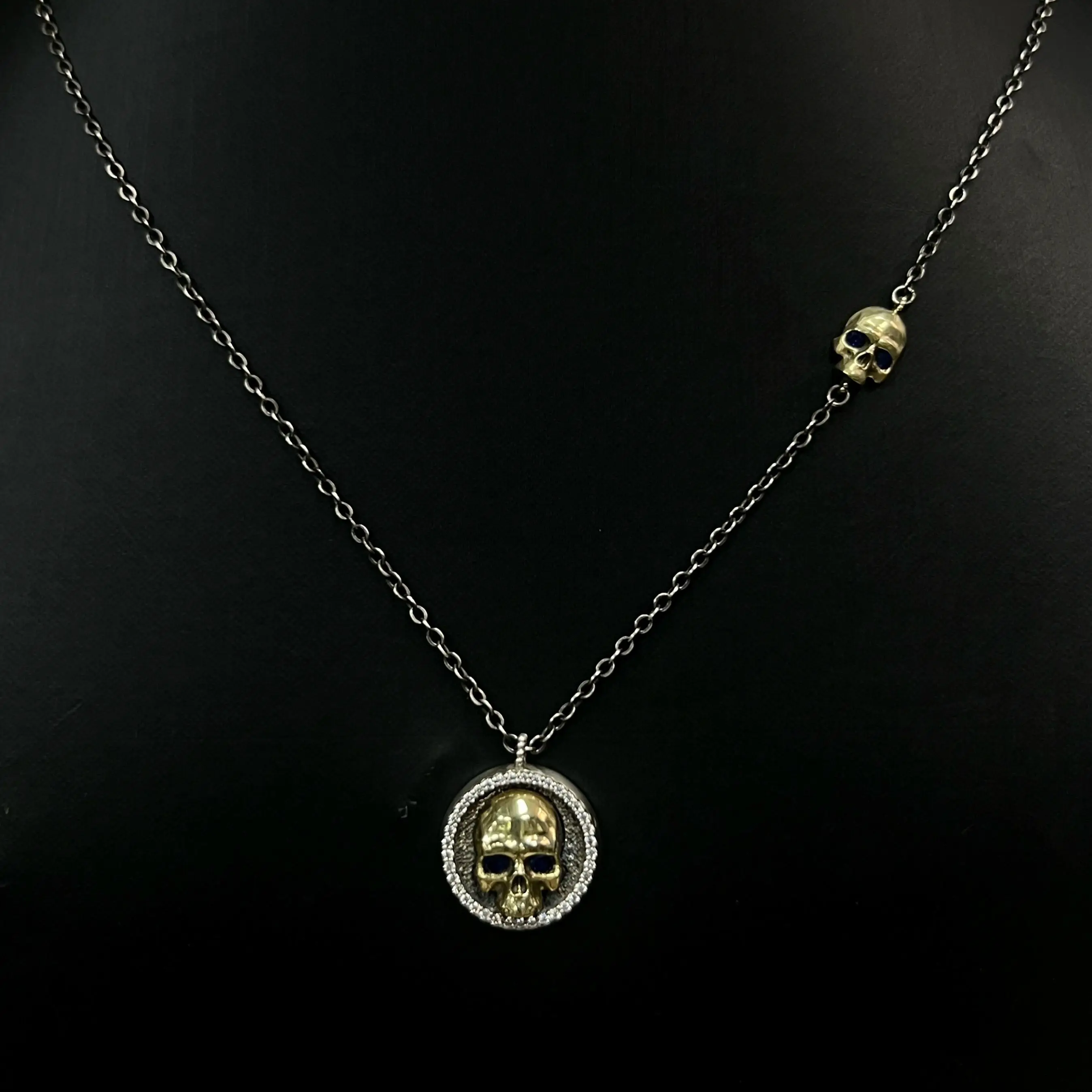 

S925 Silver Vintage Distressed Skeleton Pendant Necklace