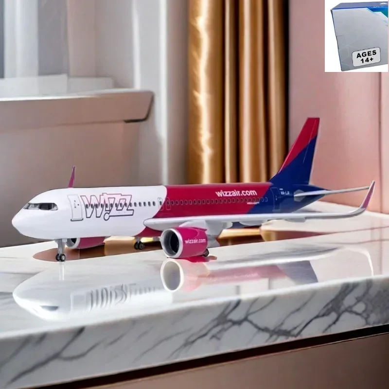 

47CM1:80 Scale Diecast Model Hungarian Wizz Air A320Neo Resin Airplane Airbus With Light And Wheel Collection Display Fly Model