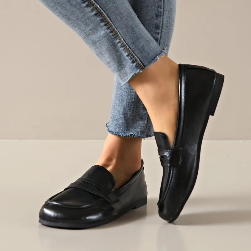2025 novos sapatos baixos femininos de primavera, mocassins com sola macia, chinelos, sapatos casuais, sapatos de trabalho de escritório de designer