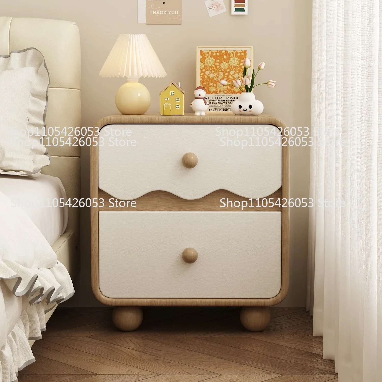 

Детская прикроватная тумбочка из массива дерева с волнистым узором, маленькая, простая, в антикварном стиле, легкая роскошь, высококачественная, для хранения вещей.