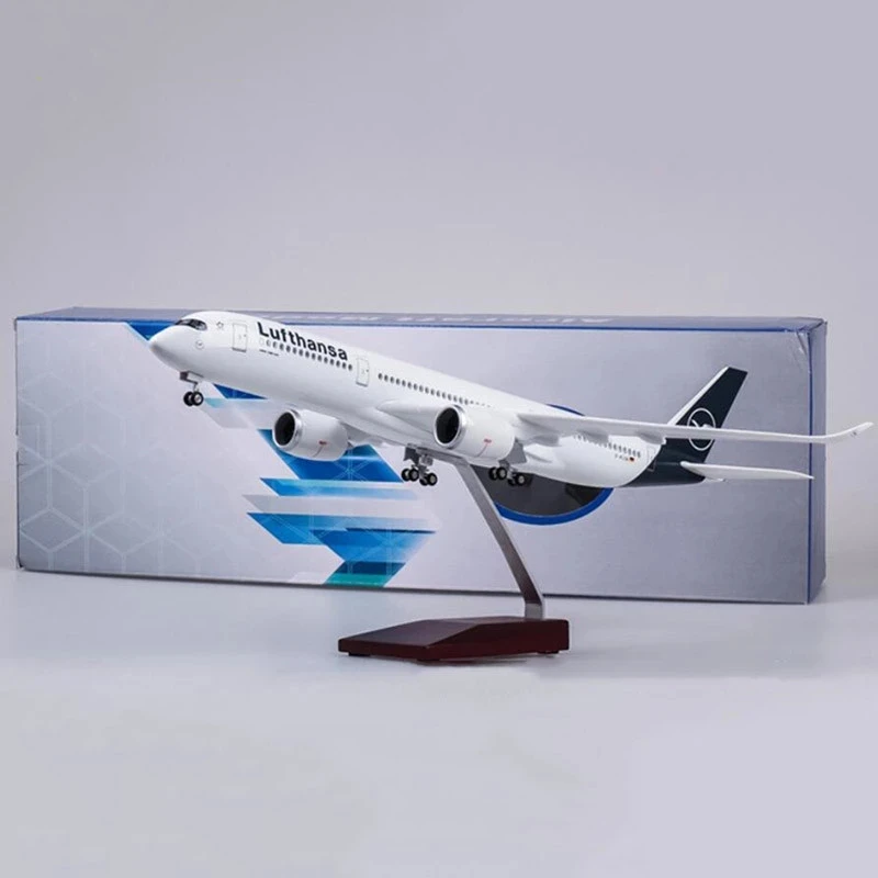 1/142 Scale 47CM Airplane Airbus A350 Lufthansa Airways Model With lights and wheels Diecast Resin Plane Collection Gifts