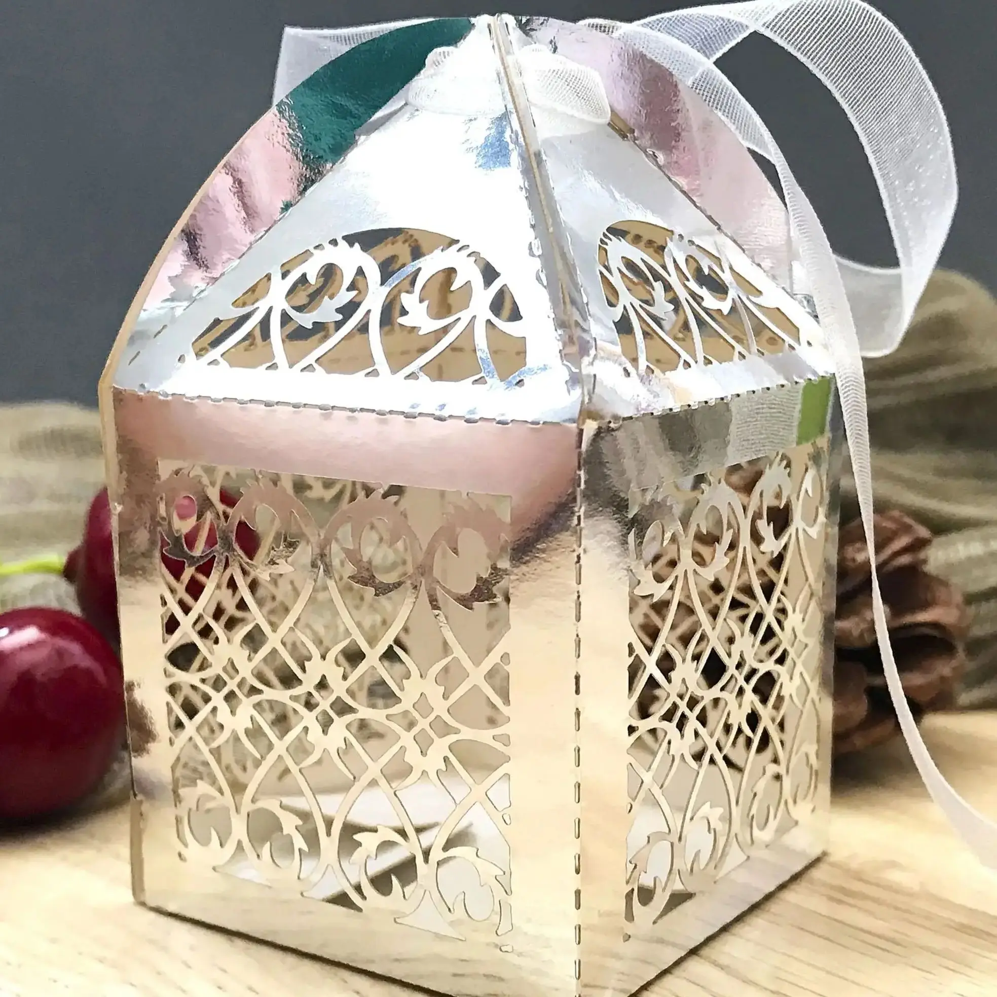 

50pcs Small Candy Boxes,Silver Paper Laser Cut Cake Packaging Boxes for Rustic Wedding Favors Nature Party Favor Decoration