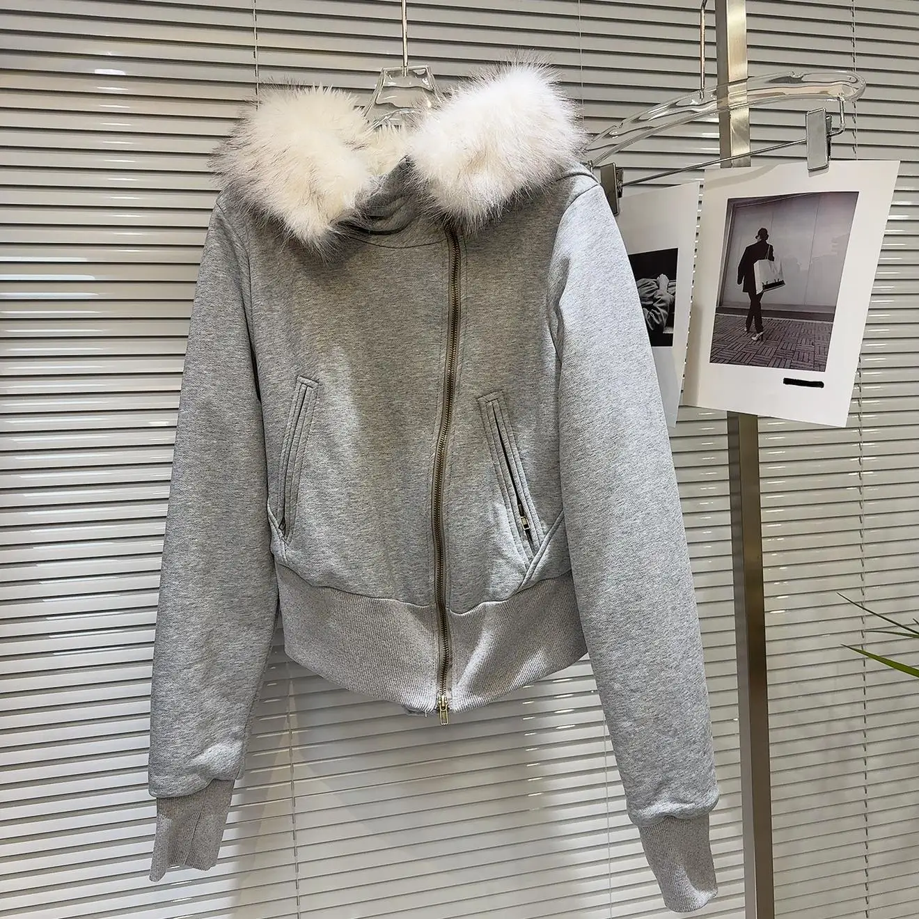 Trendy Inverno 2025 Dolce Fresco Ragazza Piccante Eco-Friendly Pelliccia Sintetica Cerniera Interna Felpa con Cappuccio in Cotone Or Jaet Faion da Donna