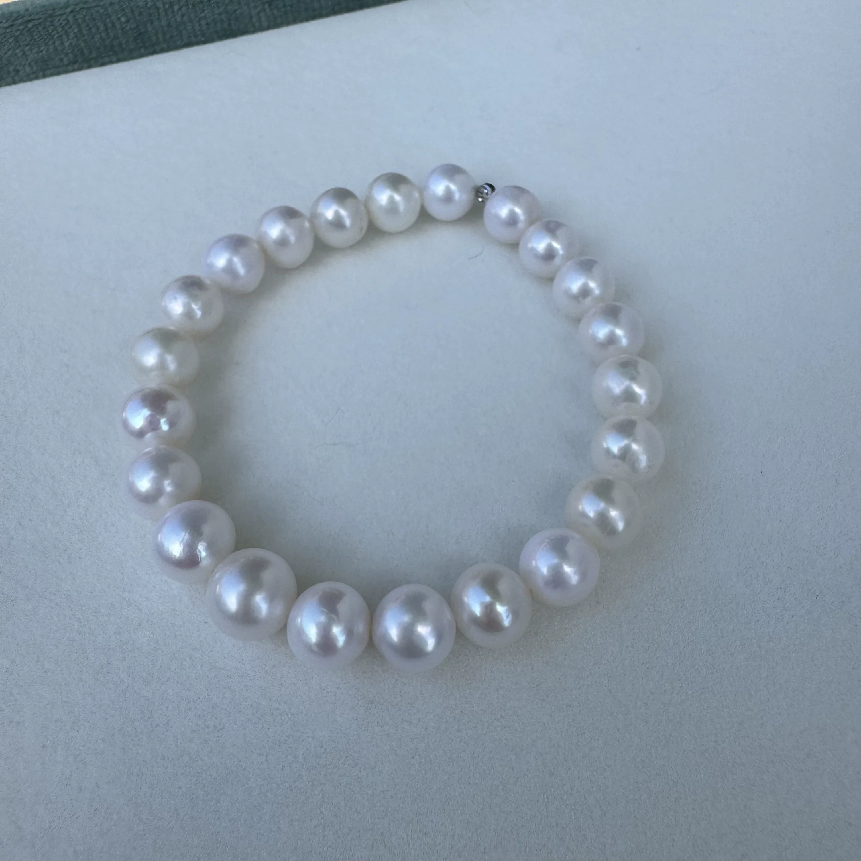 Classic Elastic Closed End Bracelet AAAA8-9-10mm Natural Japanese Pearl Bracelet/Length 19cm