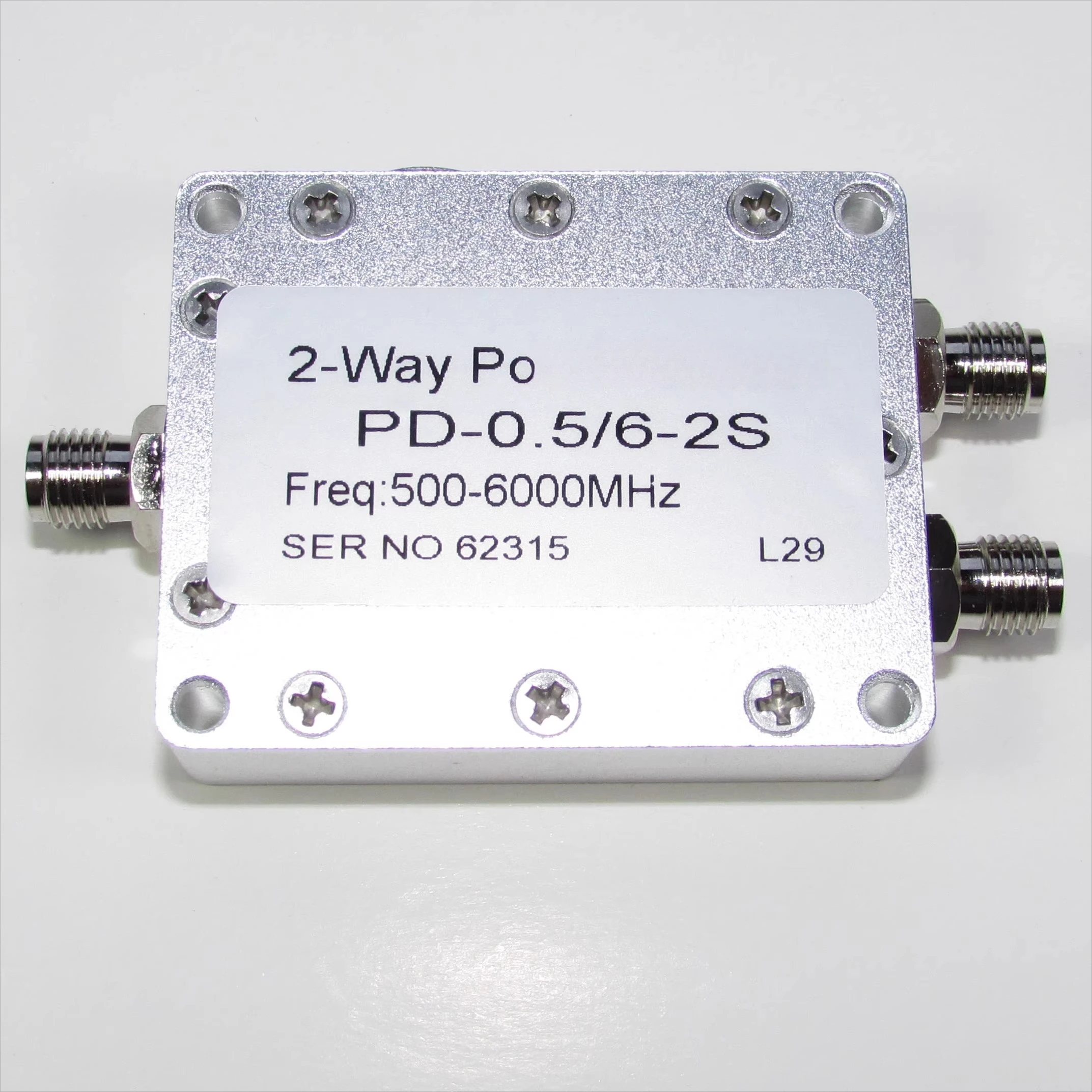 RF One-to-Two Power Divider PD-0.5/6-2S 0.5-6GHz 30W