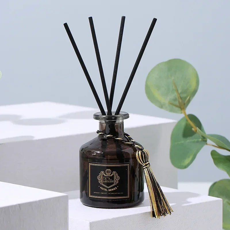 50ml Natural Aromatherapy Set Including 5 Black Vine Volatile Sticks Aromatherapy For Home Bedroom Bathroom Air Freshener Gift B