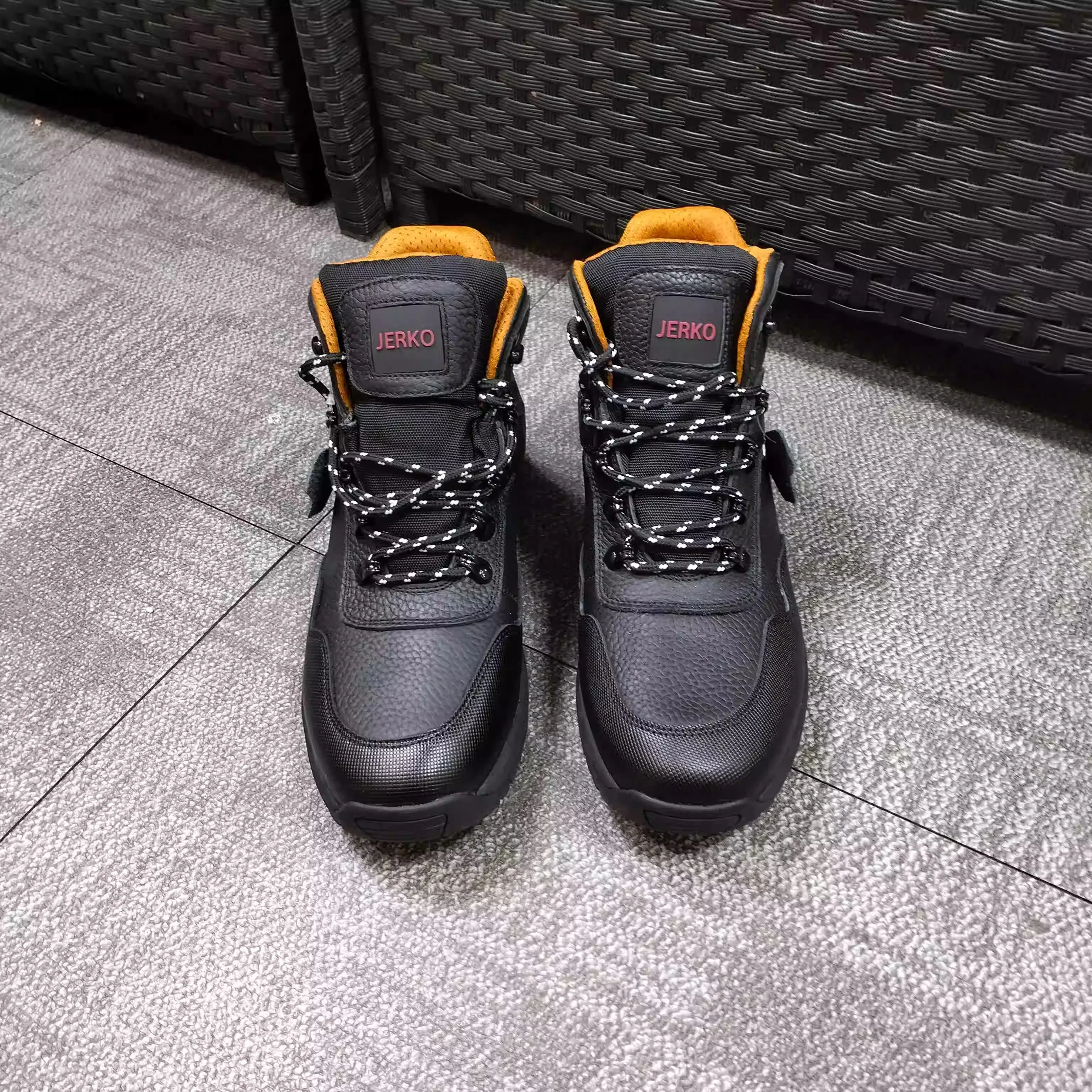 2025 New Arrival Hot Seller Breathable Anti-Slip Premium Durable High-Quality Walking Shoes Casual Shoes Excellent