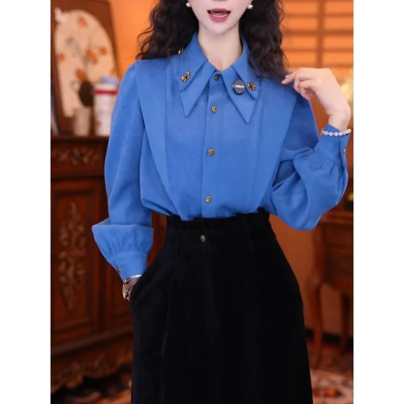 

Синяя двухслойная рубашка с лацканами в стиле ретро для женщин, весна 2024, новый шикарный дизайн, свободный топ