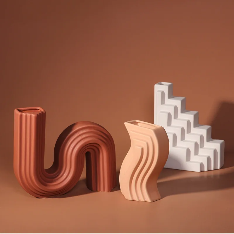 

Mutihome Nordic Style Ceramic Vase Decoration Modern Geometric Architectural Design Hotel Model Room Creative Home Decoration
